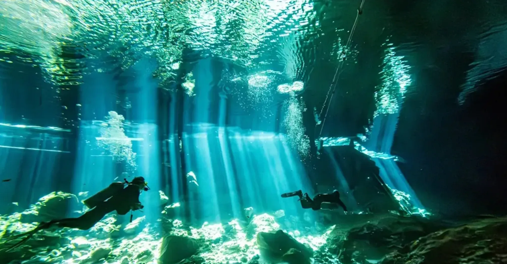 Ученые раскрыли тайны самой длинной в мире подземной пещеры: чем уникальна (фото)