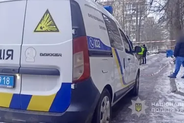 В Одессе взорвался автомобиль, погиб 21-летний военный: подробности (фото)