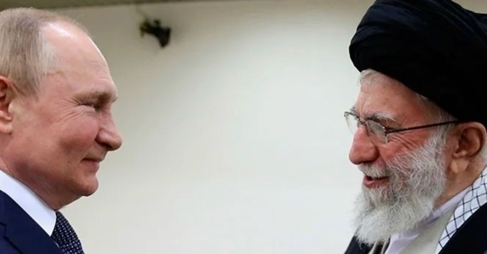 Как падение союзника Путина ударит по позициям Кремля на мировой арене