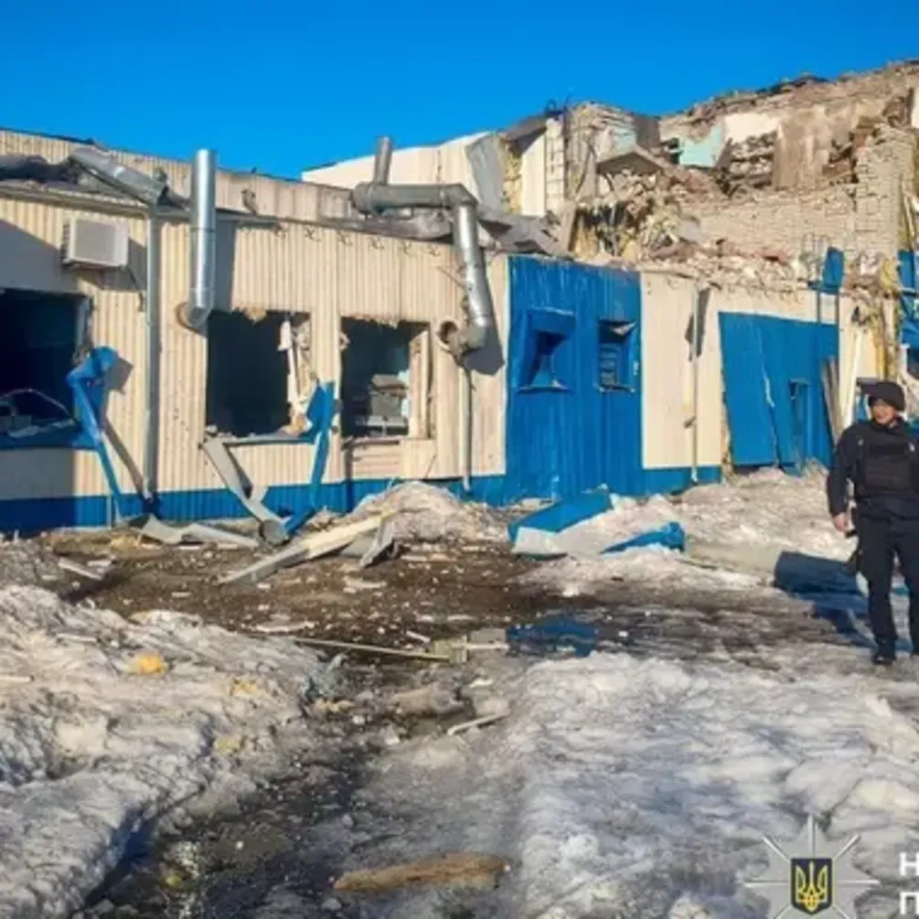 Армія рф атакувала КАБами Глухів на Сумщині: є загиблі (фото)