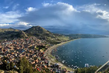 Посреди озера Титикака нашли поселение 3500 до н.э. (фото)