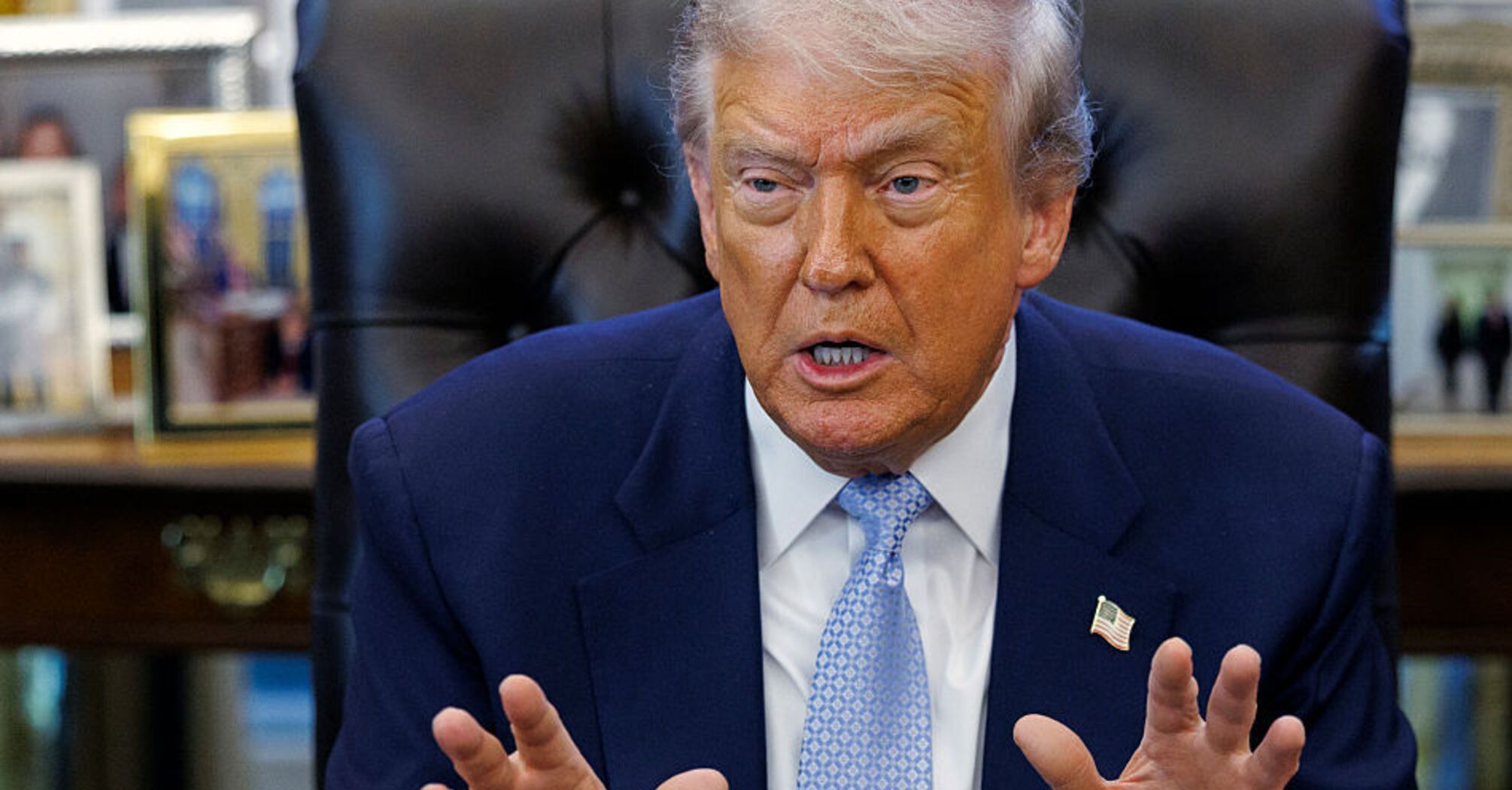 Почему Трамп постоянно говорит, что с Украиной труднее иметь дело, чем с Россией?