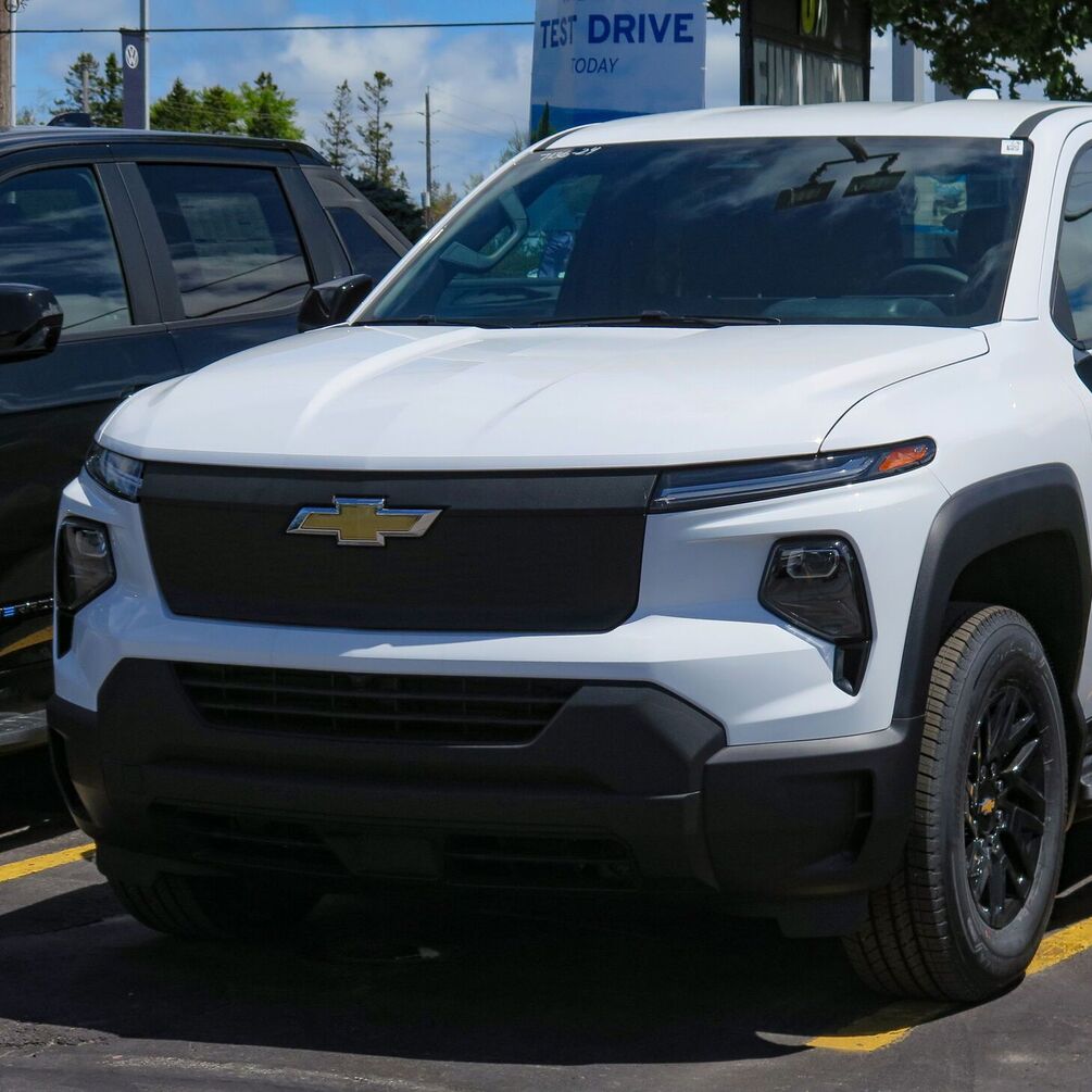 Обладают наименьшей дальностью пробега: какие электромобили разочаровали экспертов