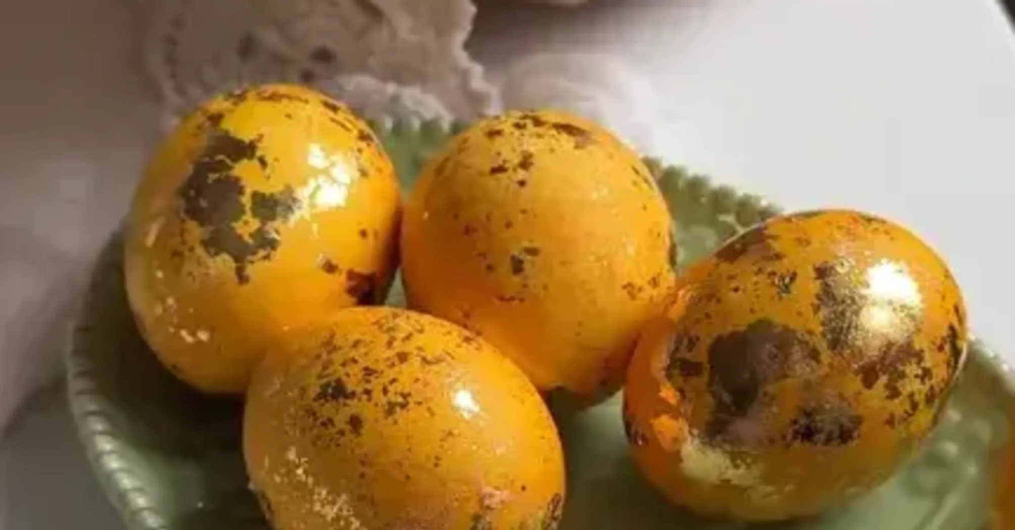 Как покрасить яйца в желтый цвет на Пасху