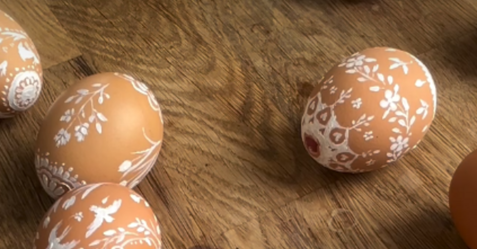 Як зробити акриловий розпис на крашанках: покрокова інструкція   