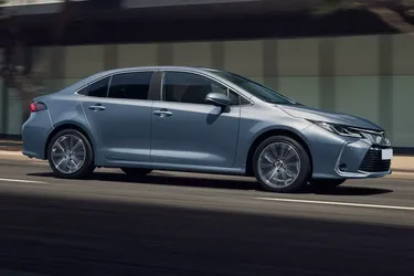 Какие кроссоверы стали самыми популярными среди украинцев: названы топ моделей