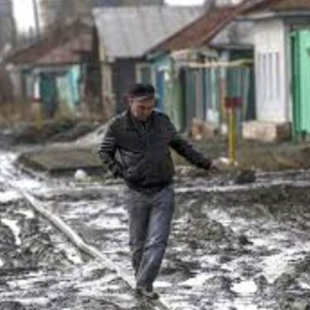 Росія біднішає та вимирає