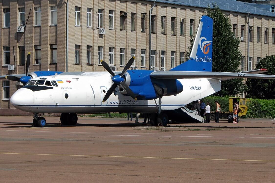 В Крыму разбился военный самолет АН-26: погибли военные и весь экипаж