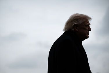 Жизнь со слабым Трампом