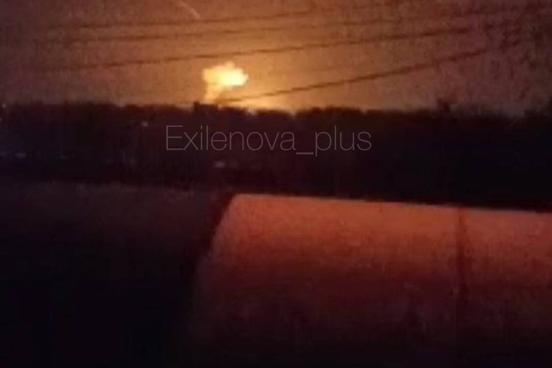 Дрони атакували Мелітополь і Крим: спалахнула пожежа на ТЕС (фото, відео)