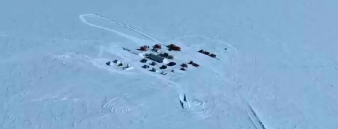 Вчені пробурили діру в одному з найвіддаленіших місць Антарктиди: були шоковані тим, що знайшли (фото)