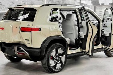 Які автомобілі з Китаю найпопулярніші в Україні: названо топ моделей