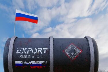 Запад одной рукой помогает Украине, а другой – финансирует российскую агрессию