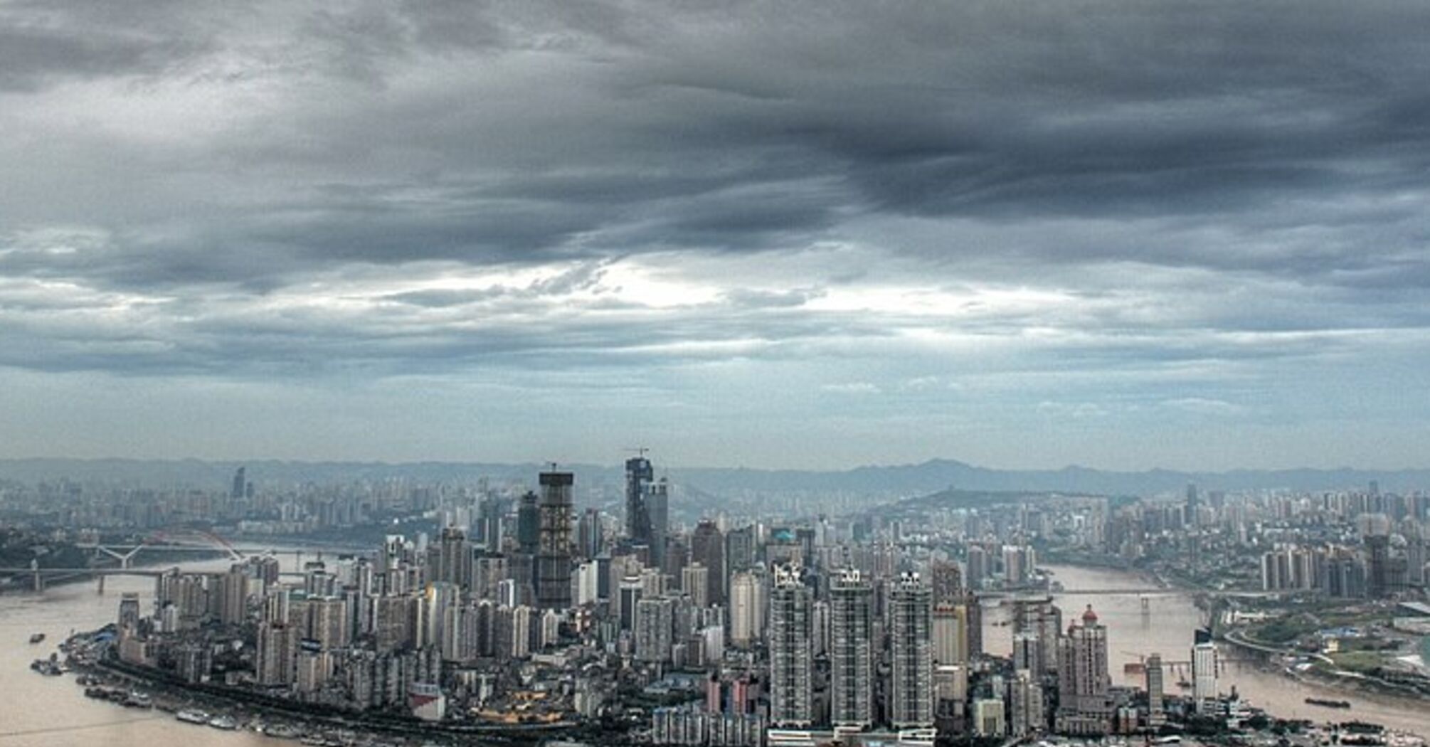 Площадью соответствует Австрии: назван самый большой город в мире