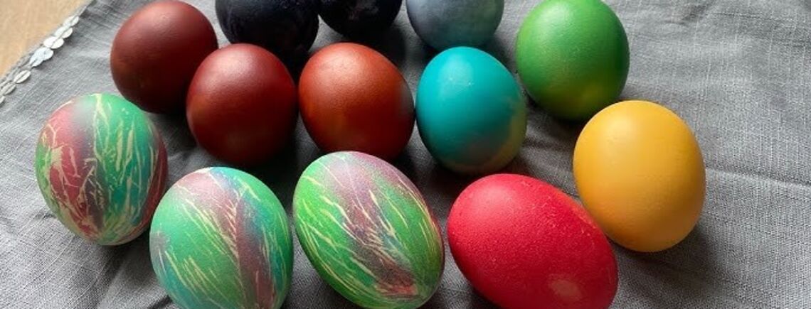 Новый тренд на Пасху-2026: как сделать пасхальные яйца в белую крапинку