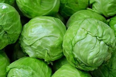 В Україні подешевшав популярний овоч: ціни на продукти в Україні
