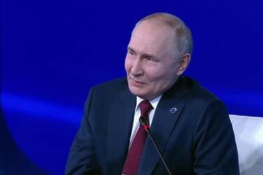 Путин приехал в Пекин с многополярностью с нею и уехал