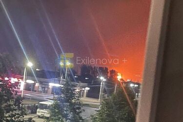 Дрони атакували Афіпський НПЗ у Краснодарі: зайнялась масштабна пожежа (фото, відео)