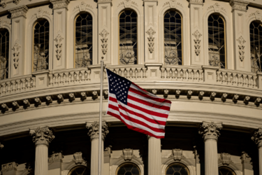 Сенат США одобрил увеличение безопасности помощи Украине до $750 млн: подробности