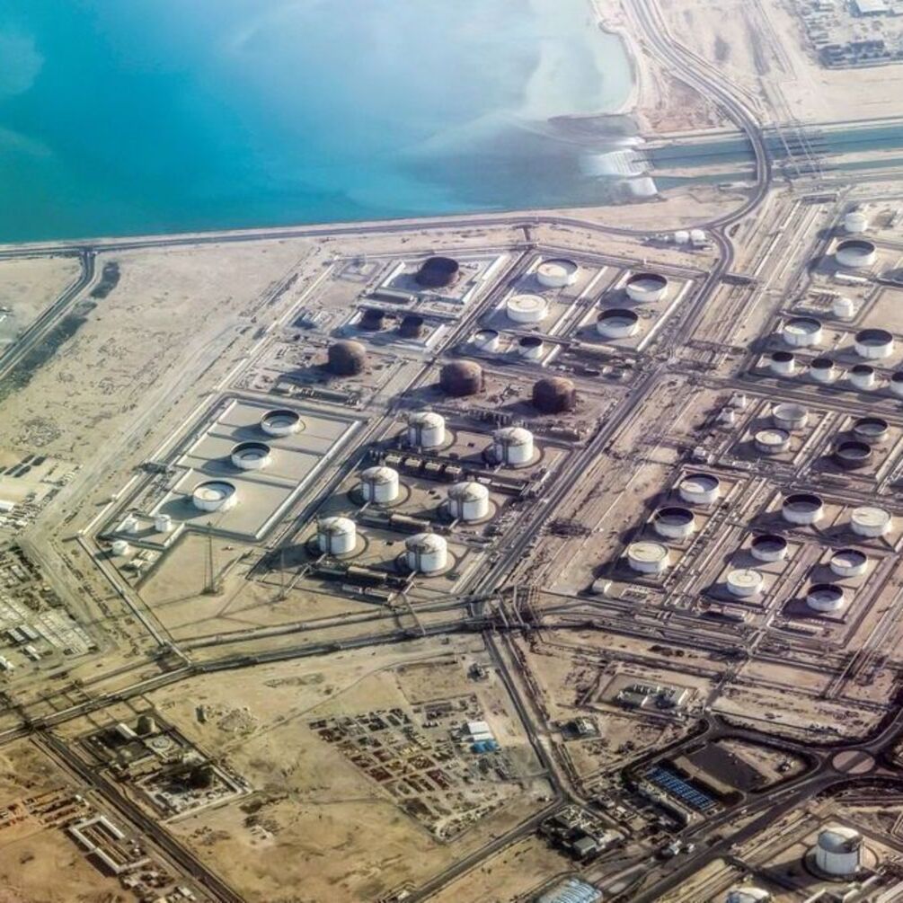 На главном заводе по переработке сжиженного газа в Катаре произошел взрыв: ранены 54 человека, еще 18 пропали без вести (фото)