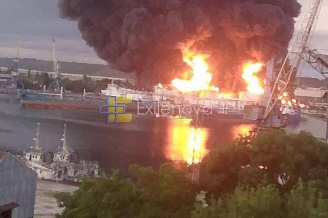 В оккупированном Крыму раздались взрывы: под удар попали здание ФСБ РФ и Таврическая ТЭС (фото, видео)