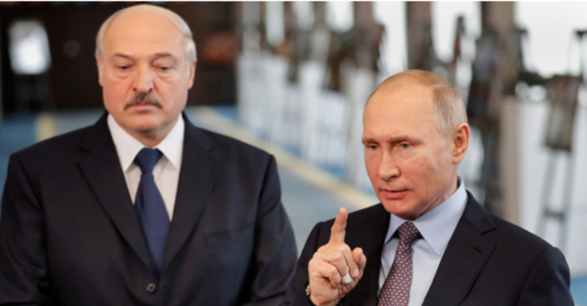 Путин послал Лукашенко. Защищать его он не будет