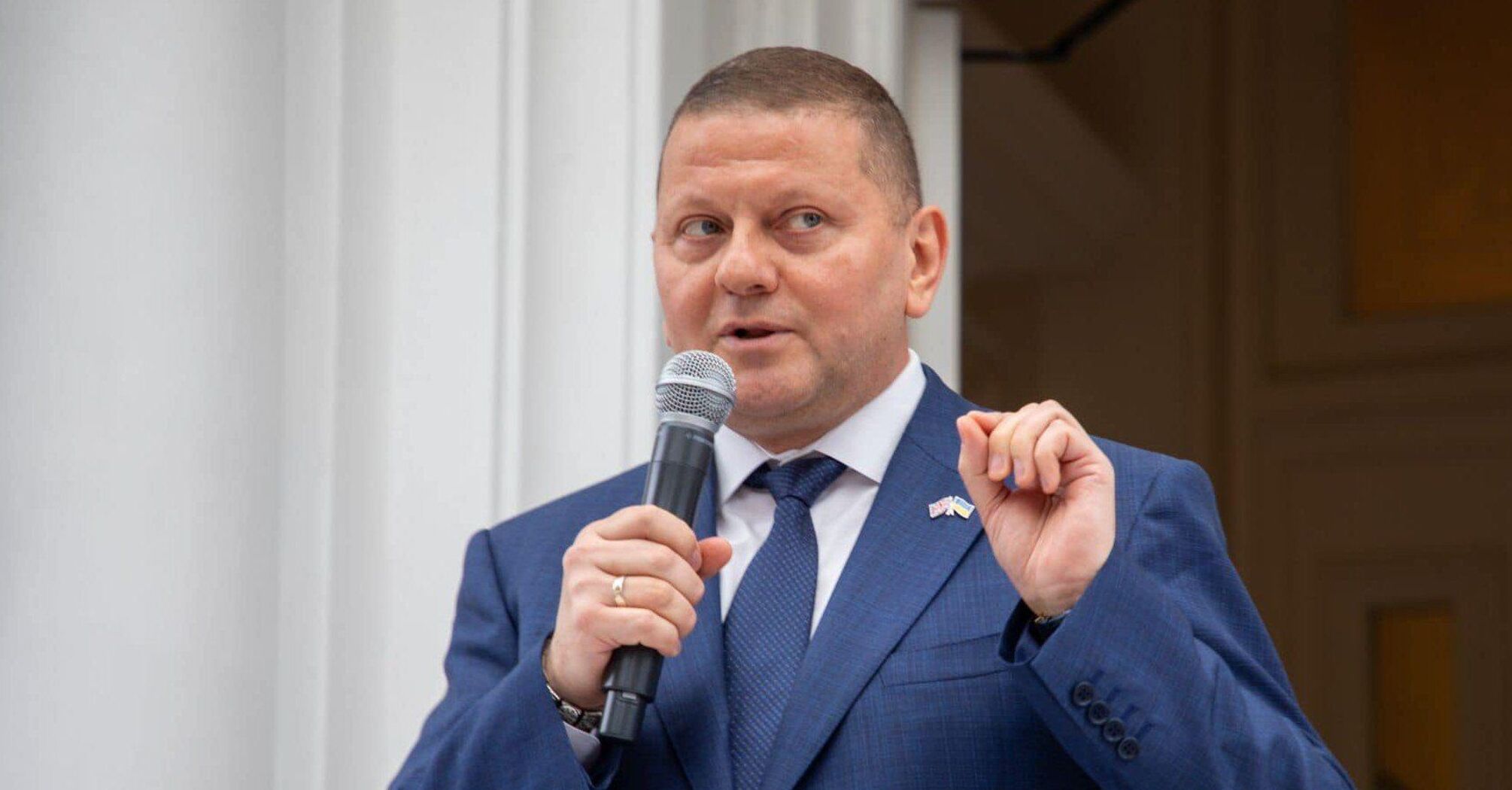 Залужному знову починають розставляти політичні пастки