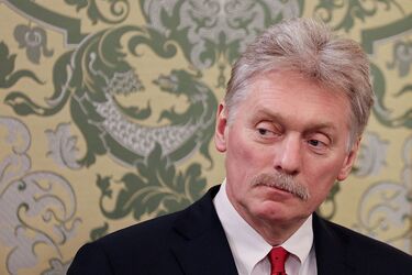 Росіяни привчаються просити дозволу на свої заходи у Києва