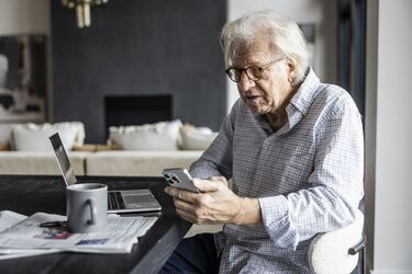 Не всі українці пенсійного віку можуть отримати пенсію: пояснення ПФУ