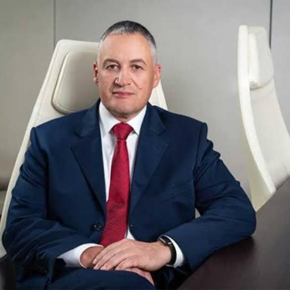 Кооператив 'Озеро' дав тріщину