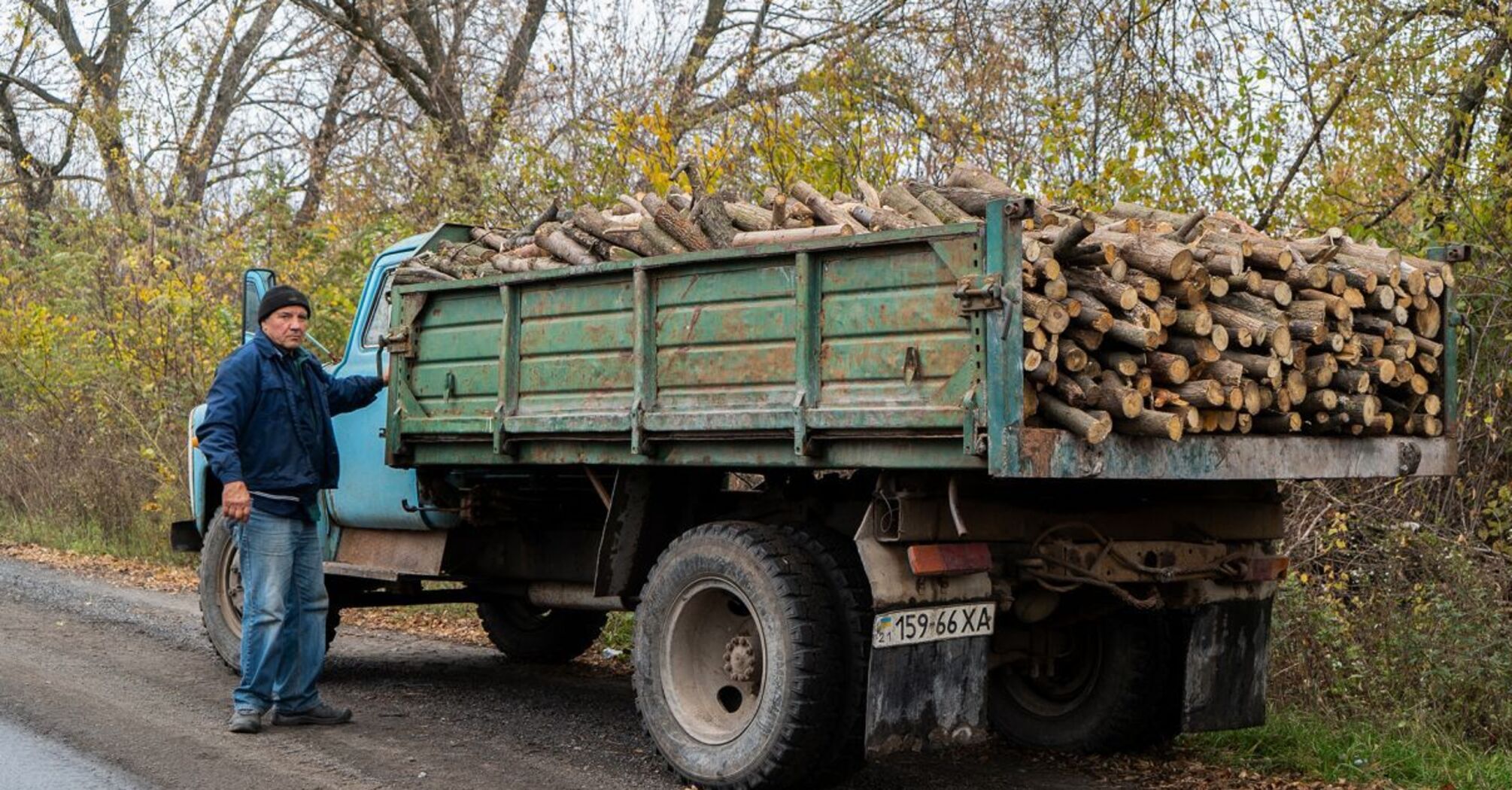 Хто може отримати виплату на дрова від благодійного фонду та як оформити допомогу   