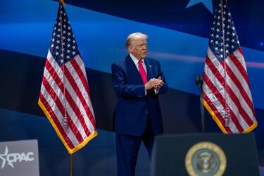 Пригласите Трампа в Киев в День независимости Украины. Это может изменить ход украинско-американских отношений