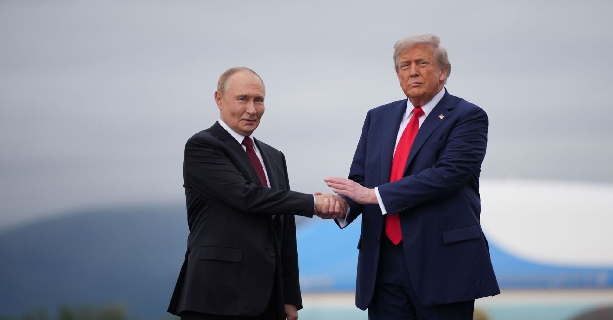 Навіщо Москва провокує США, НАТО та Японію