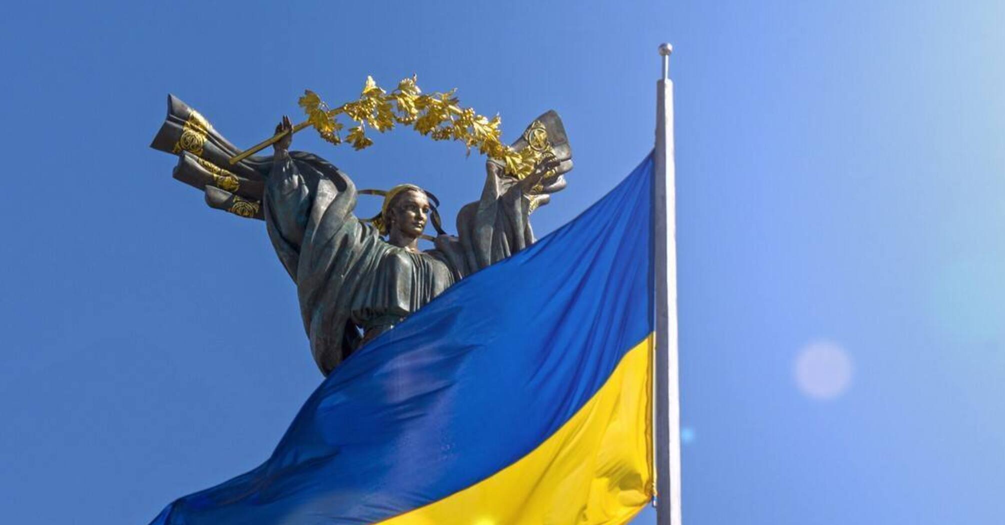 35 років Незалежності: шлях до української перемоги і вихід з пустелі