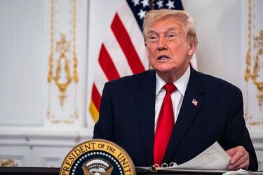 Трамп переименует РФ, если там не прислушаются к Папе
