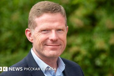 Британські хірурги вперше у світі видалили пухлину мозку за допомогою ШІ в режимі реального часу