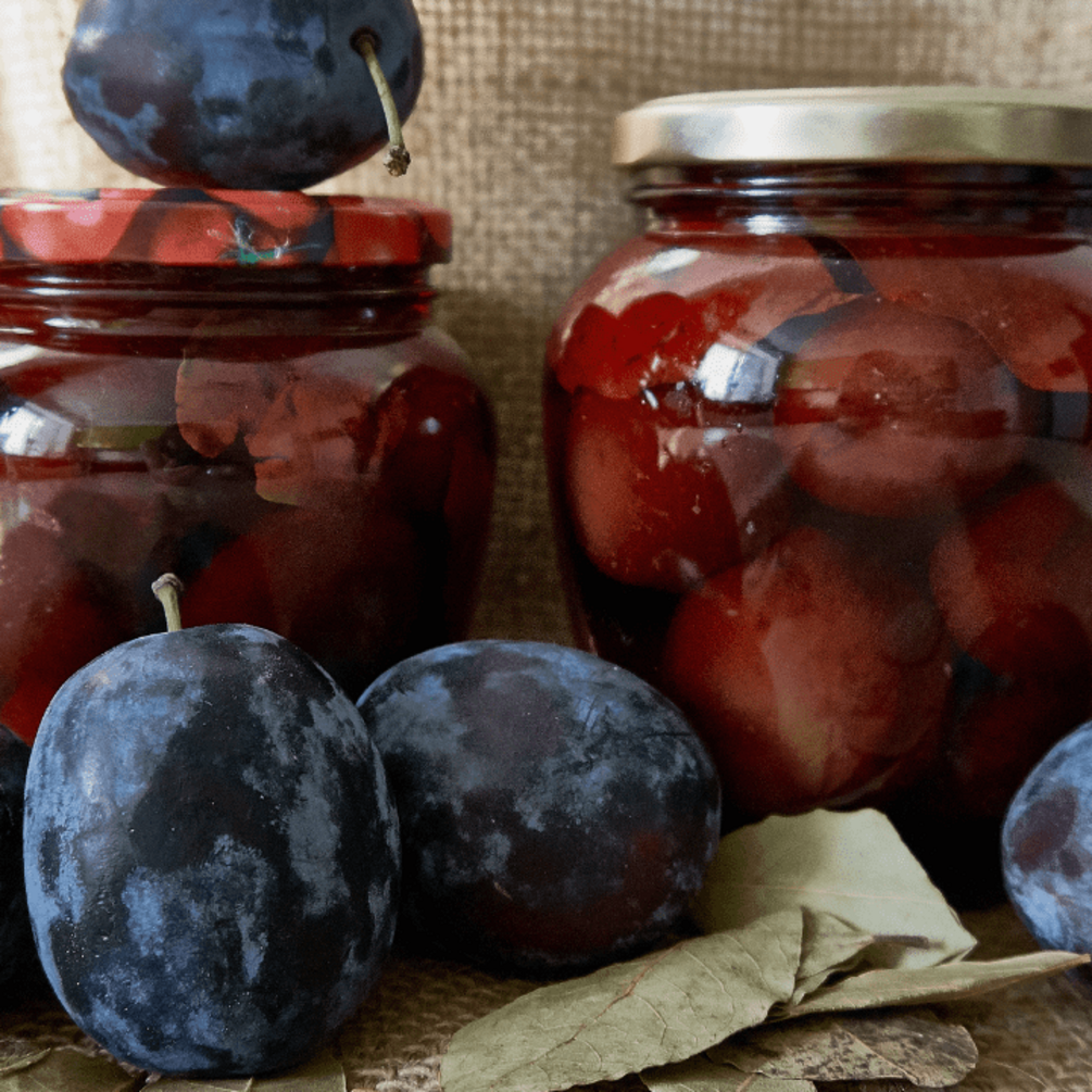 Маринованные сливы: отличная закуска на зиму, а также отличный дополнительный гарнир.