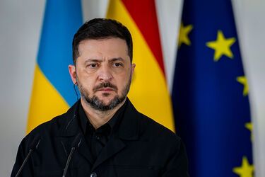 Что будут делать в 'башнях' кремля, если Зеленский уйдет?