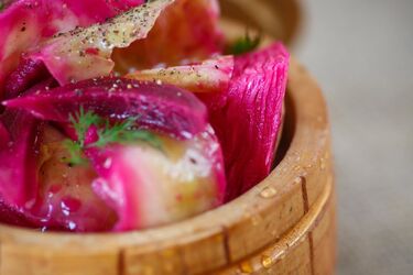 Ідеально на зиму: рецепт маринованої капусти 'пелюстки' на зиму