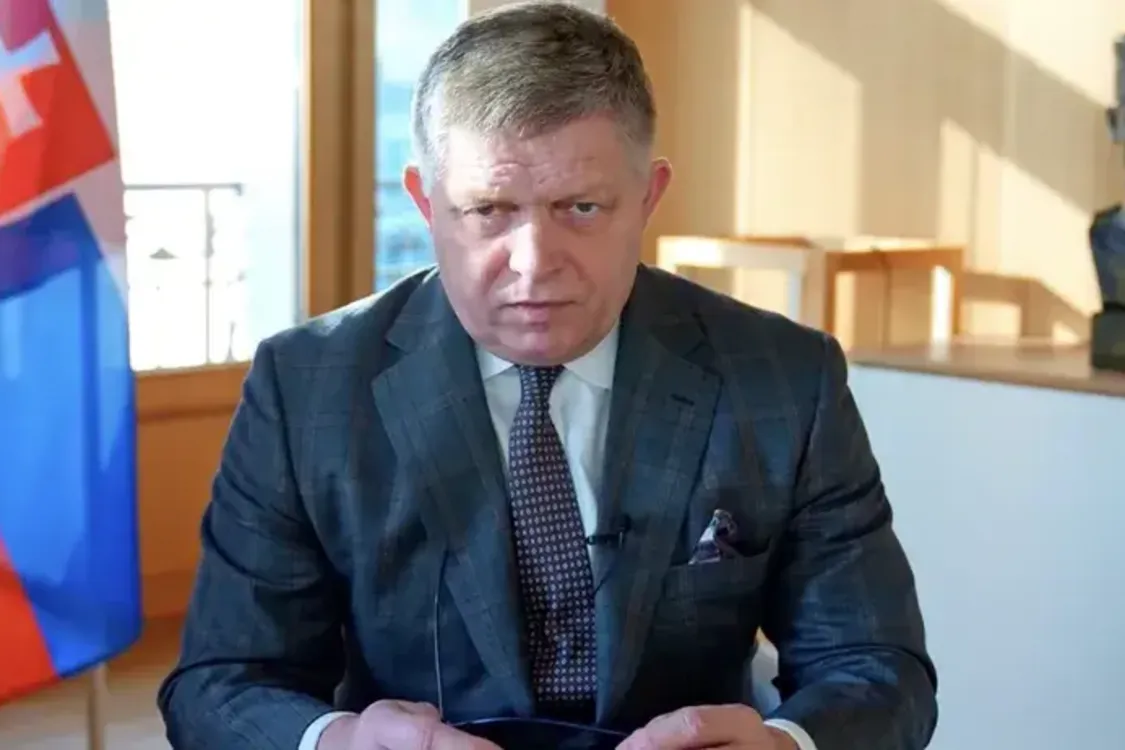 Фицо заявил, что не будет защищаться в случае нападения России: 'Не хочу войны'