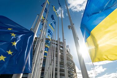 Мы заходим в шторм. Тыл может оказаться слабее фронта