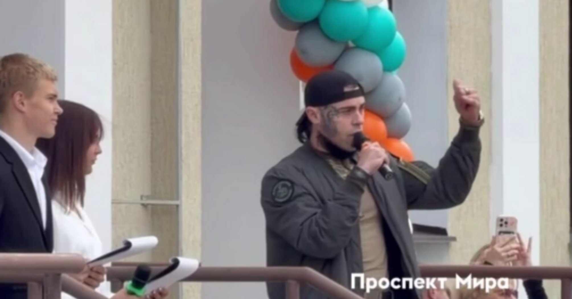 Не встигли на Росії діти сісти за парти, як почались проблеми